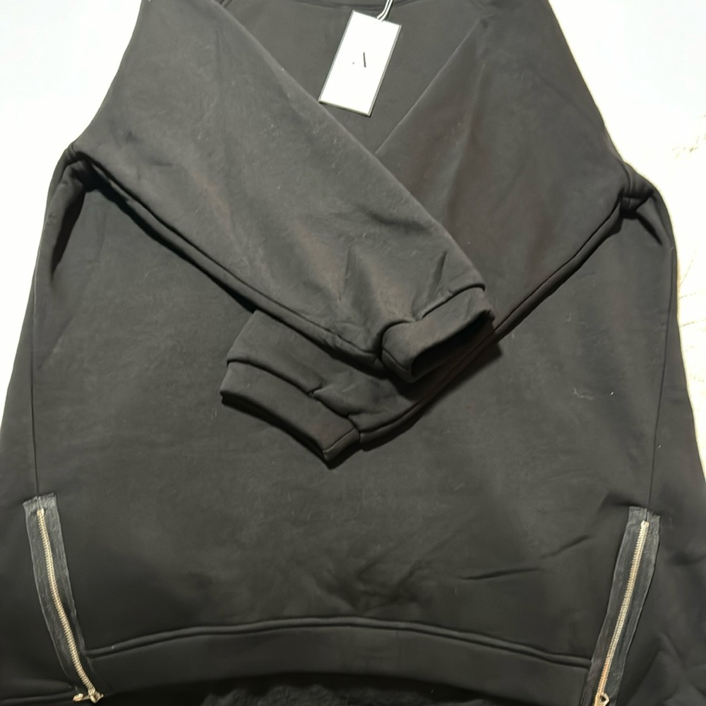 ADEPTT oversized sweatshirt NWT